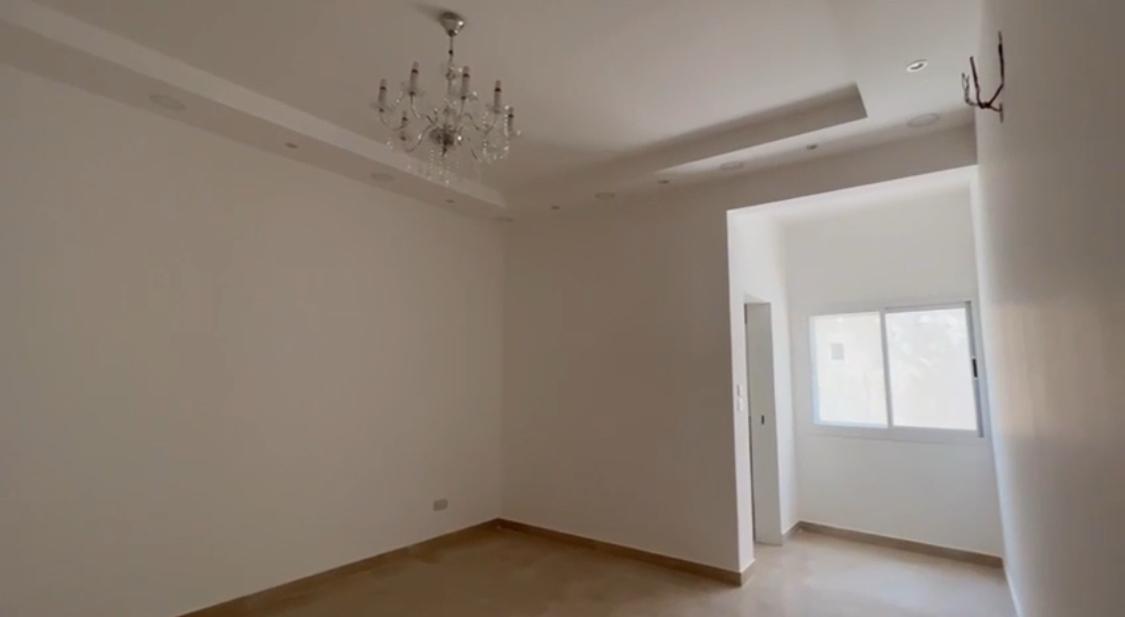 property 118 image 0