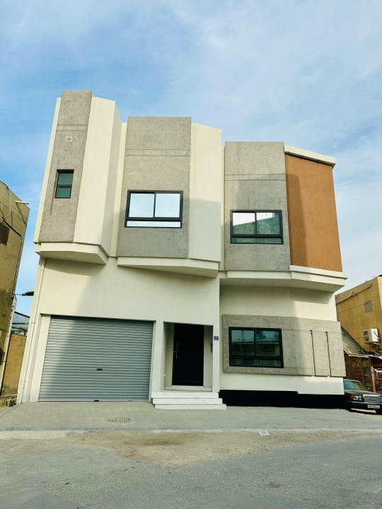 property 143 image 5