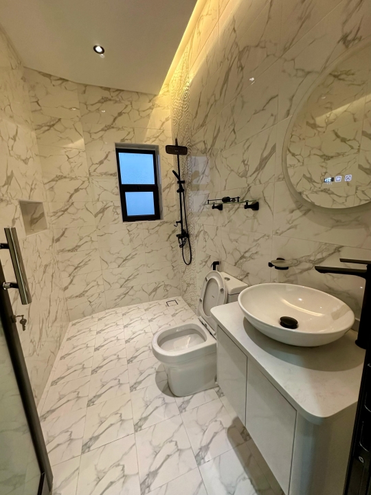 property 143 image 9