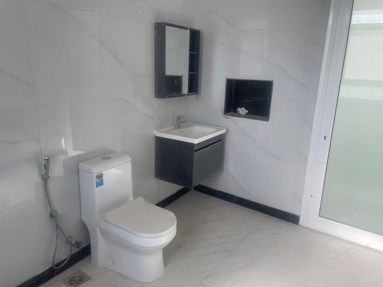 property 153 image 4