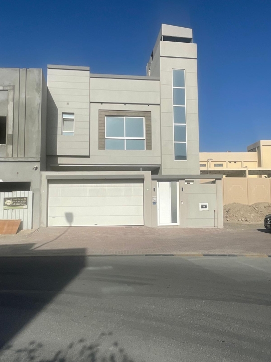 property 153 image 9