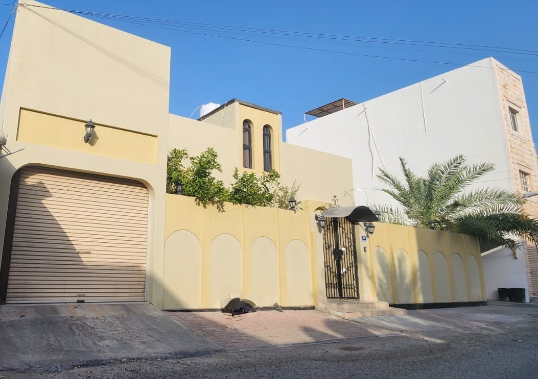 property 158 image 1