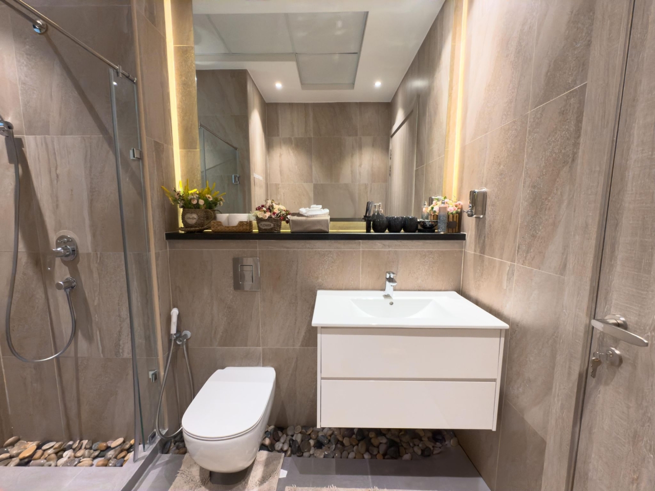 property 162 image 1