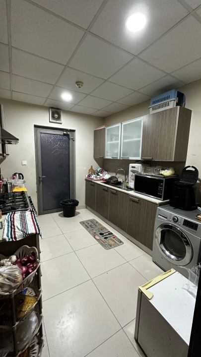 property 163 image 0