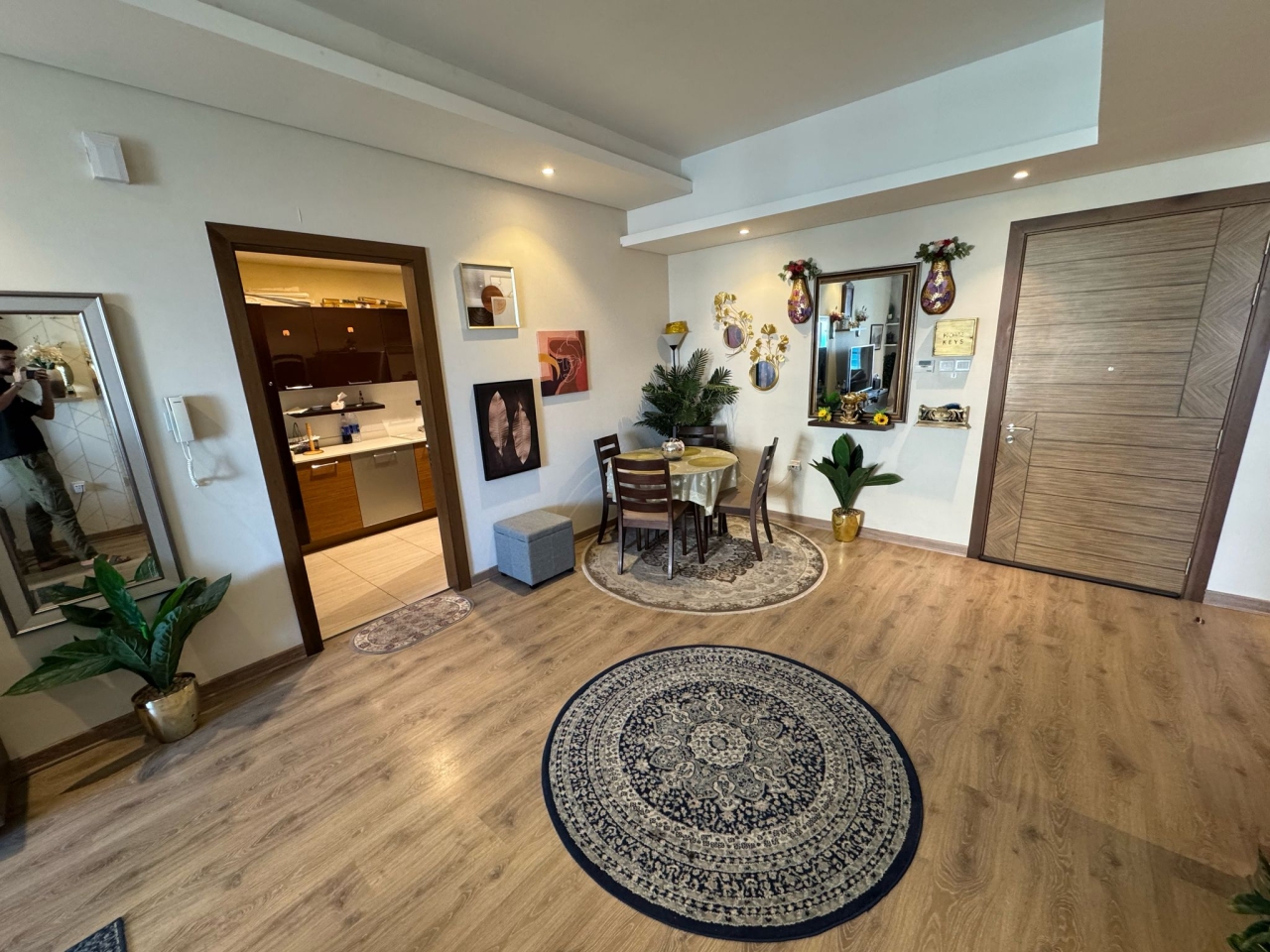 property 170 image 2