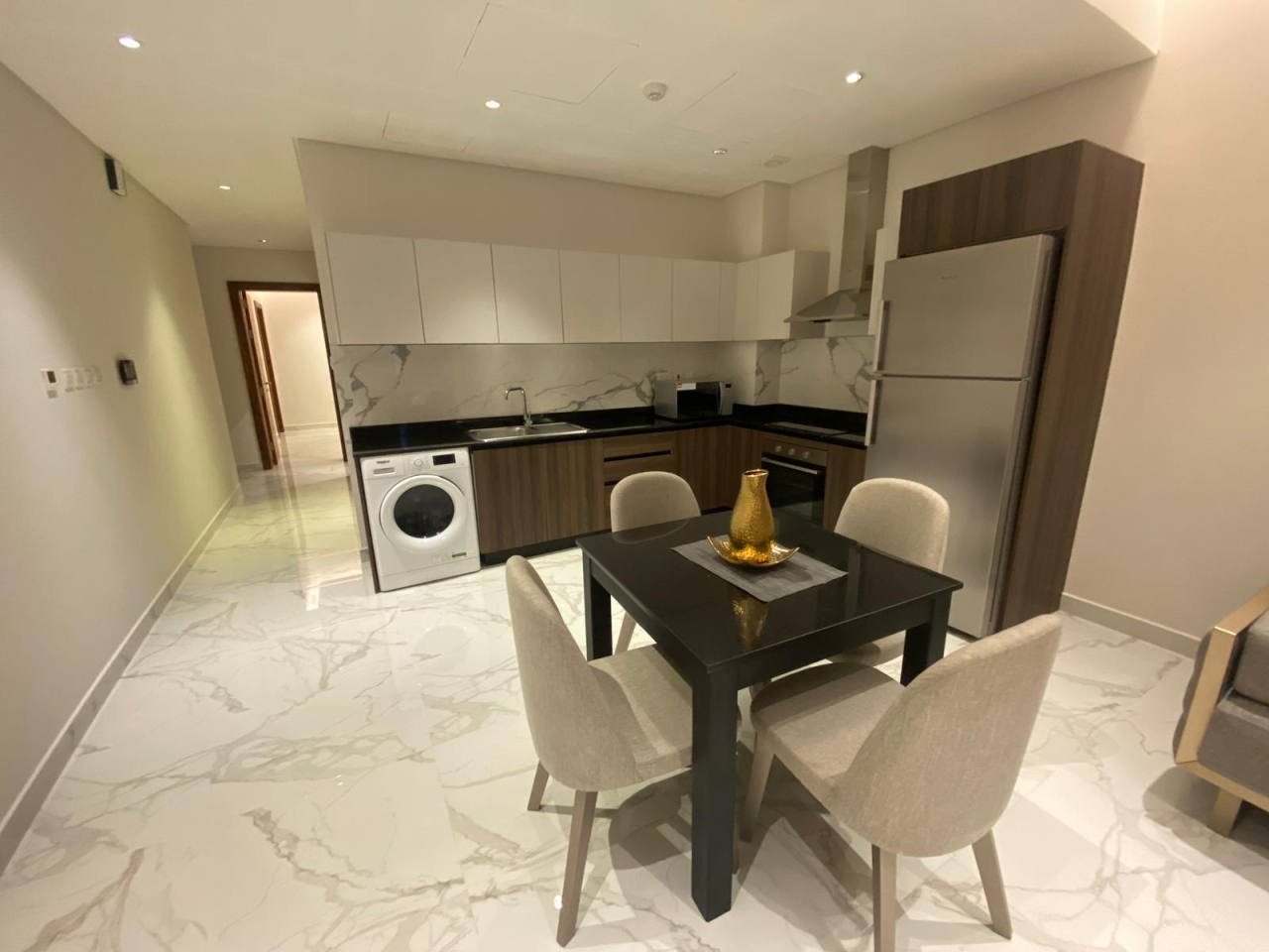 property 203 image 5