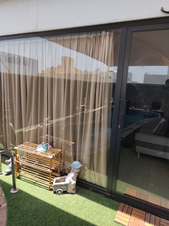 property 205 image 3