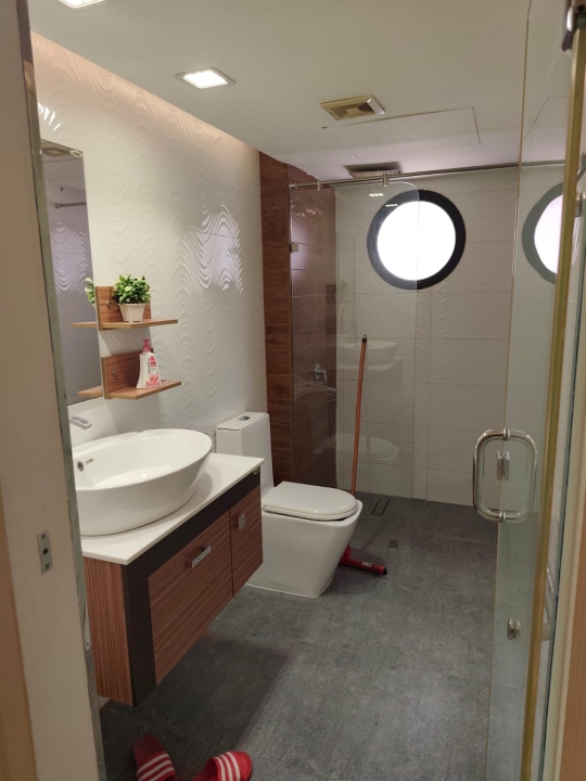 property 205 image 1