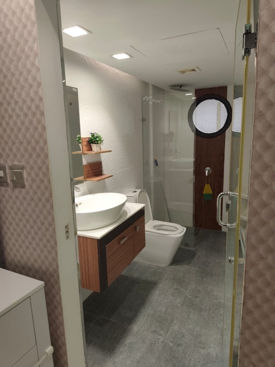 property 205 image 4