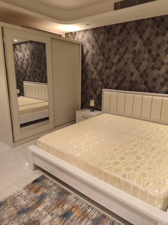 property 205 image 16