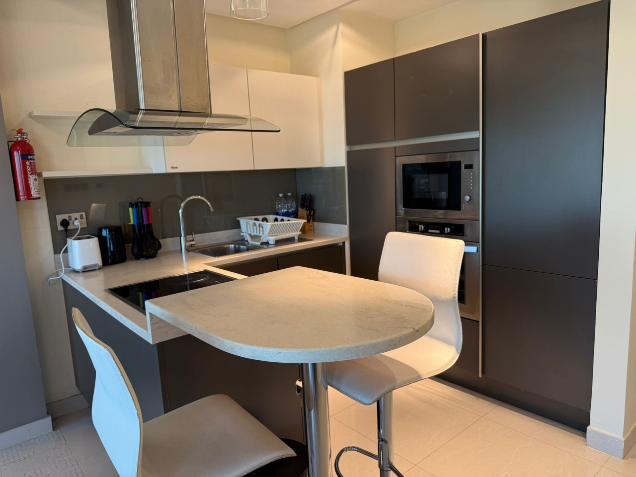 property 207 image 6