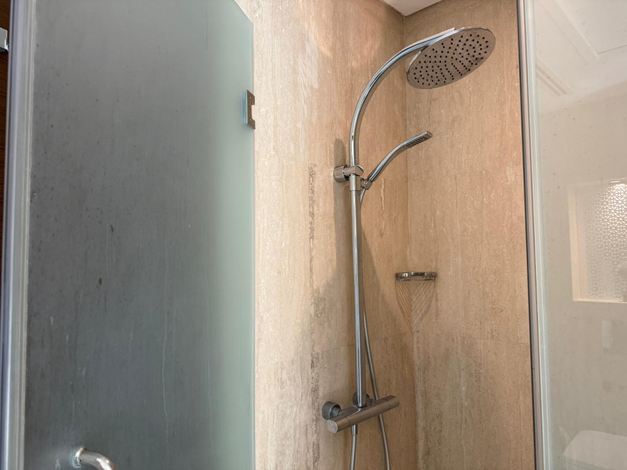 property 209 image 14