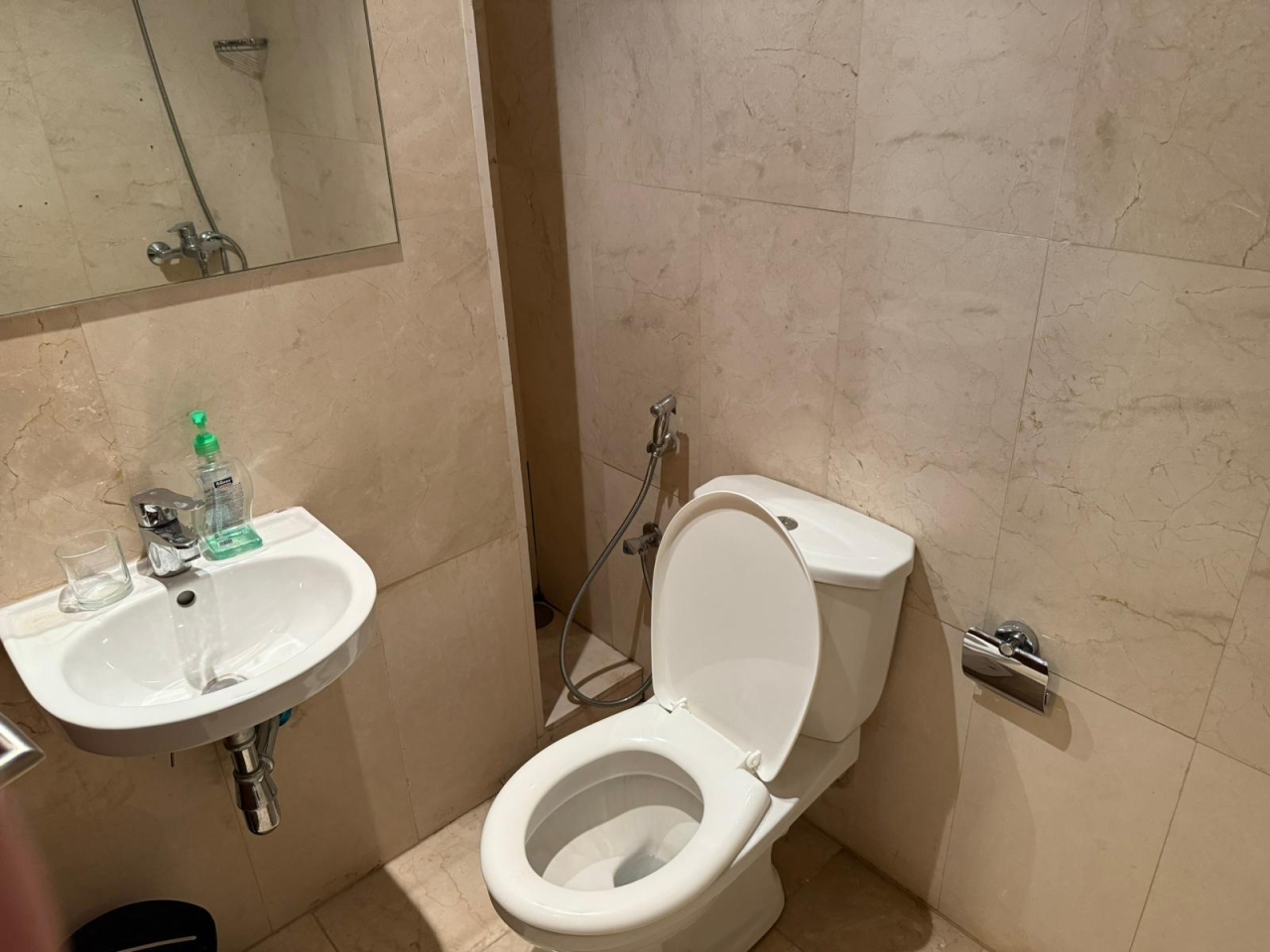 property 209 image 15