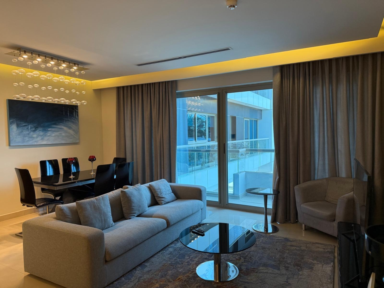 property 212 image 5