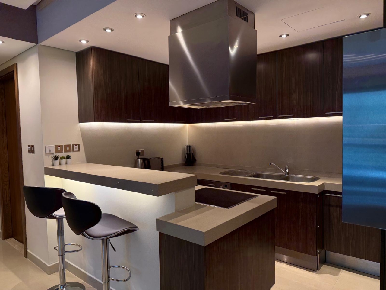 property 212 image 7