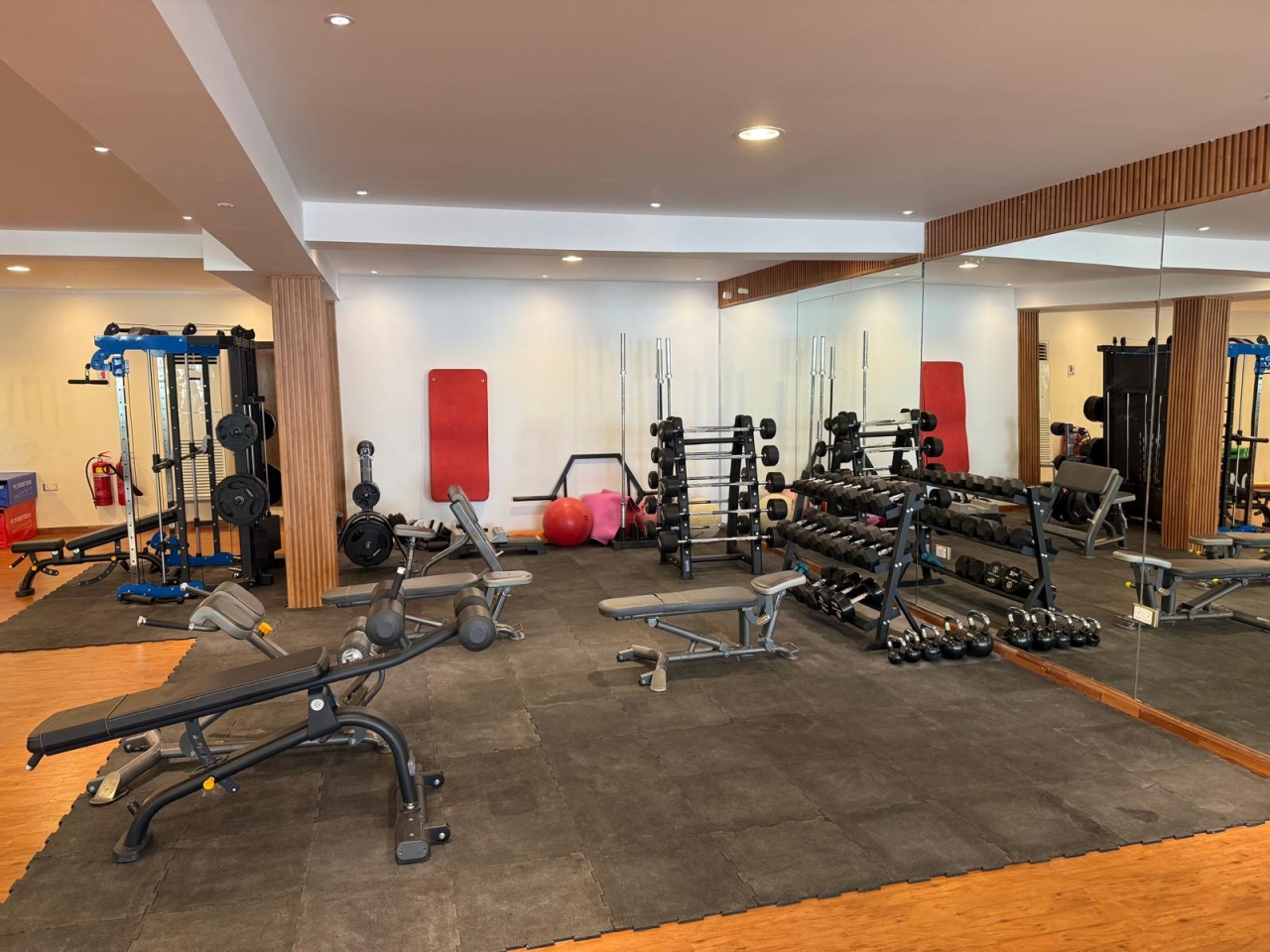 property 212 image 14