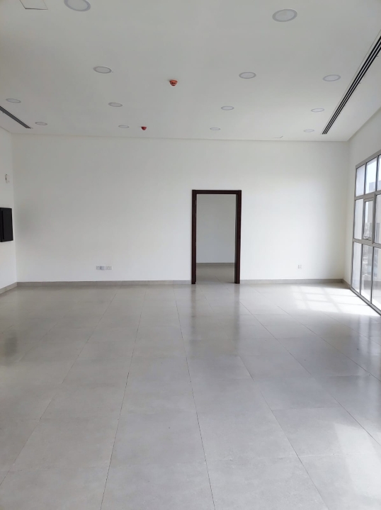 property 215 image 6