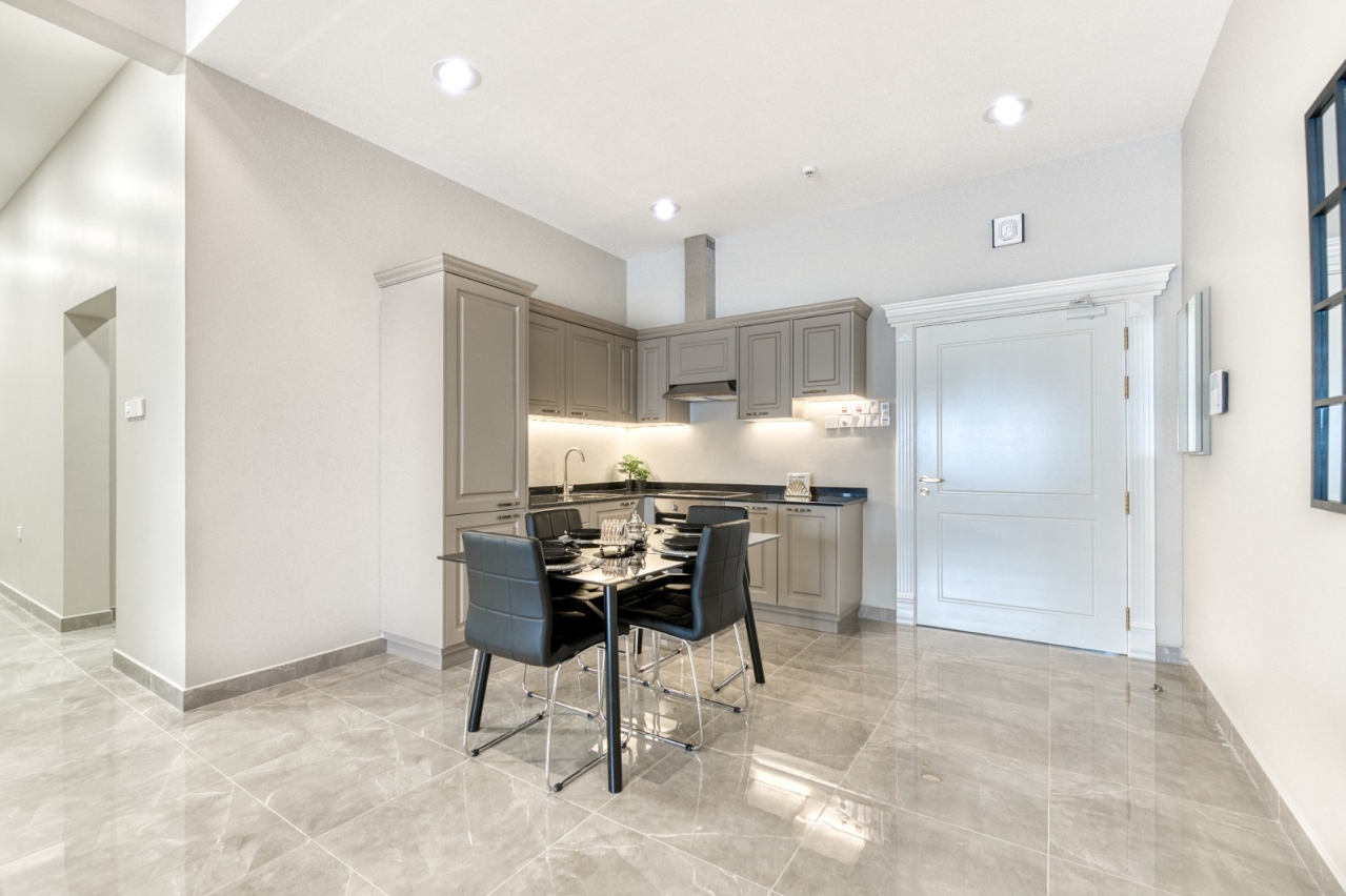 property 222 image 0