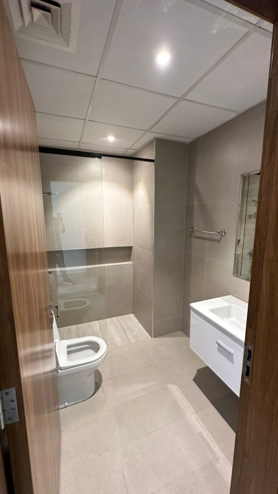 property 226 image 3