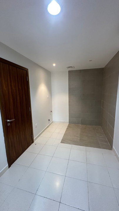 property 226 image 13