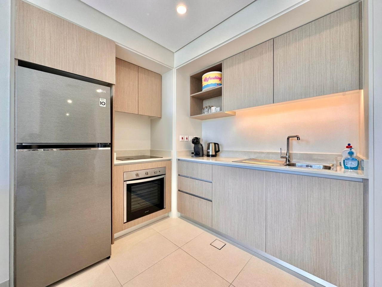 property 227 image 4