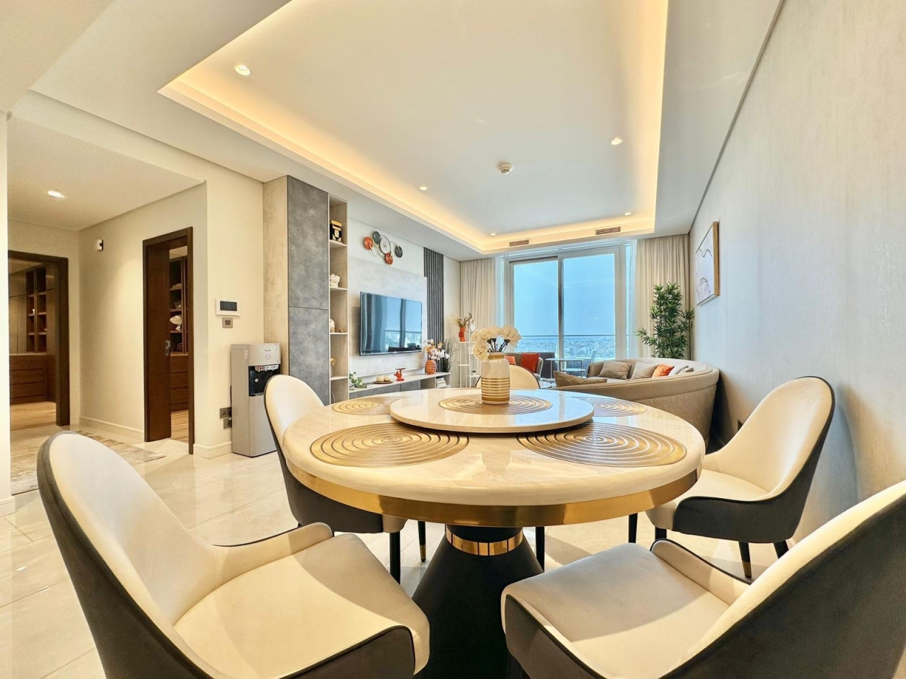 property 228 image 12