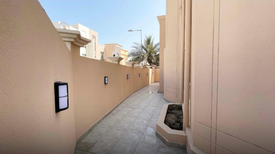 property 243 image 6