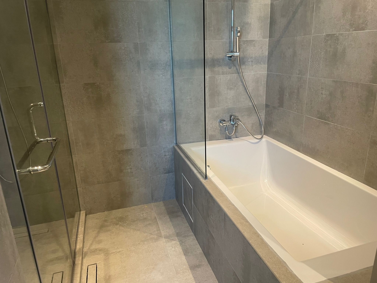 property 248 image 4