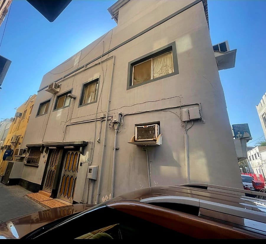 property 249 image 1