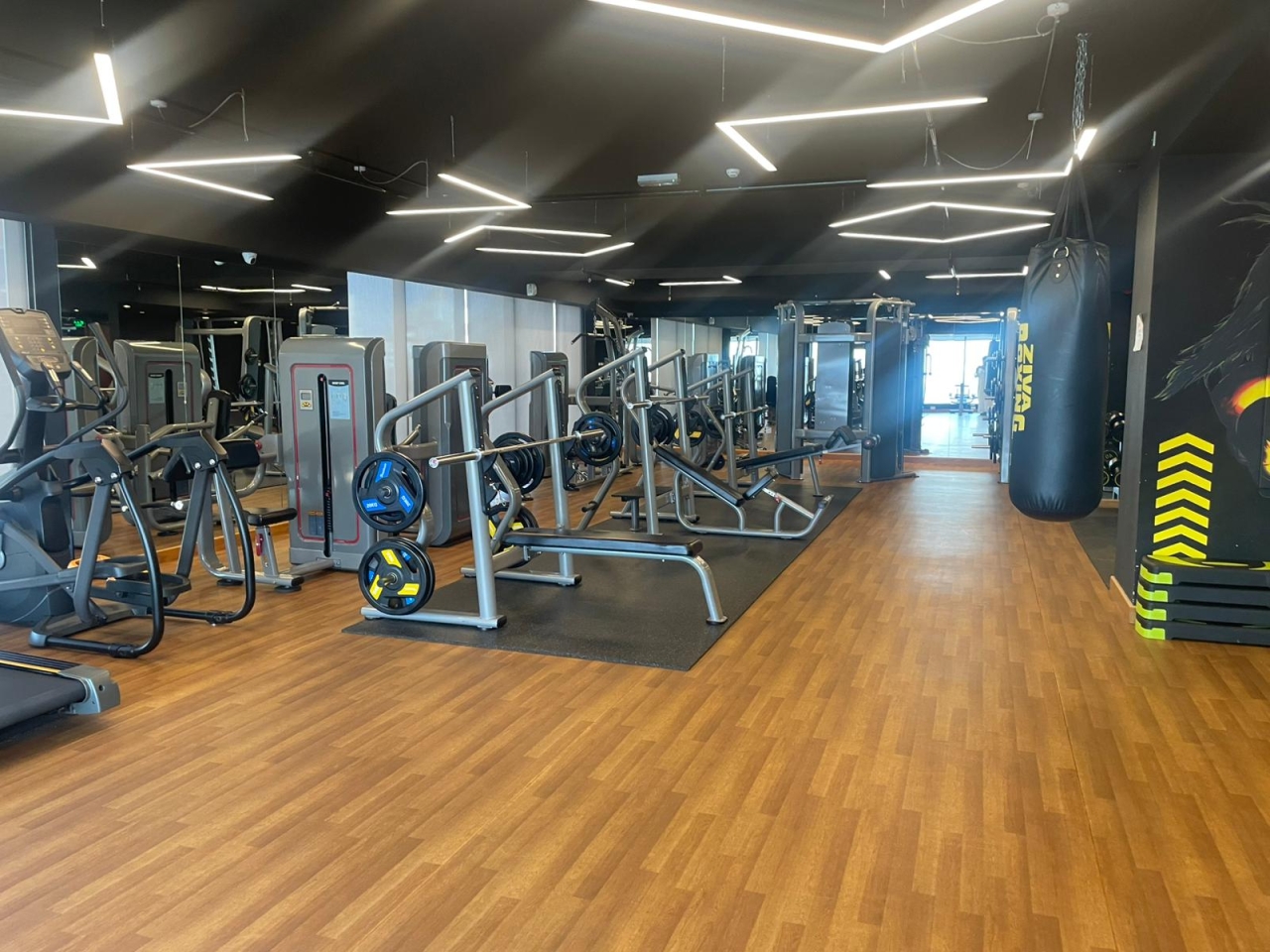 property 254 image 1