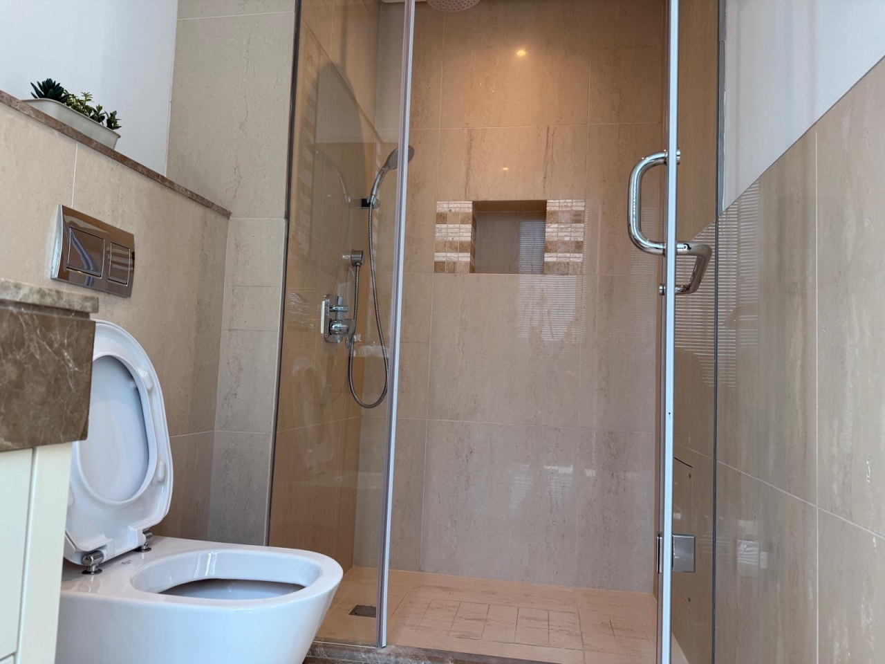 property 263 image 2