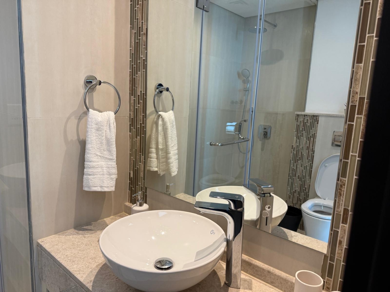 property 263 image 0