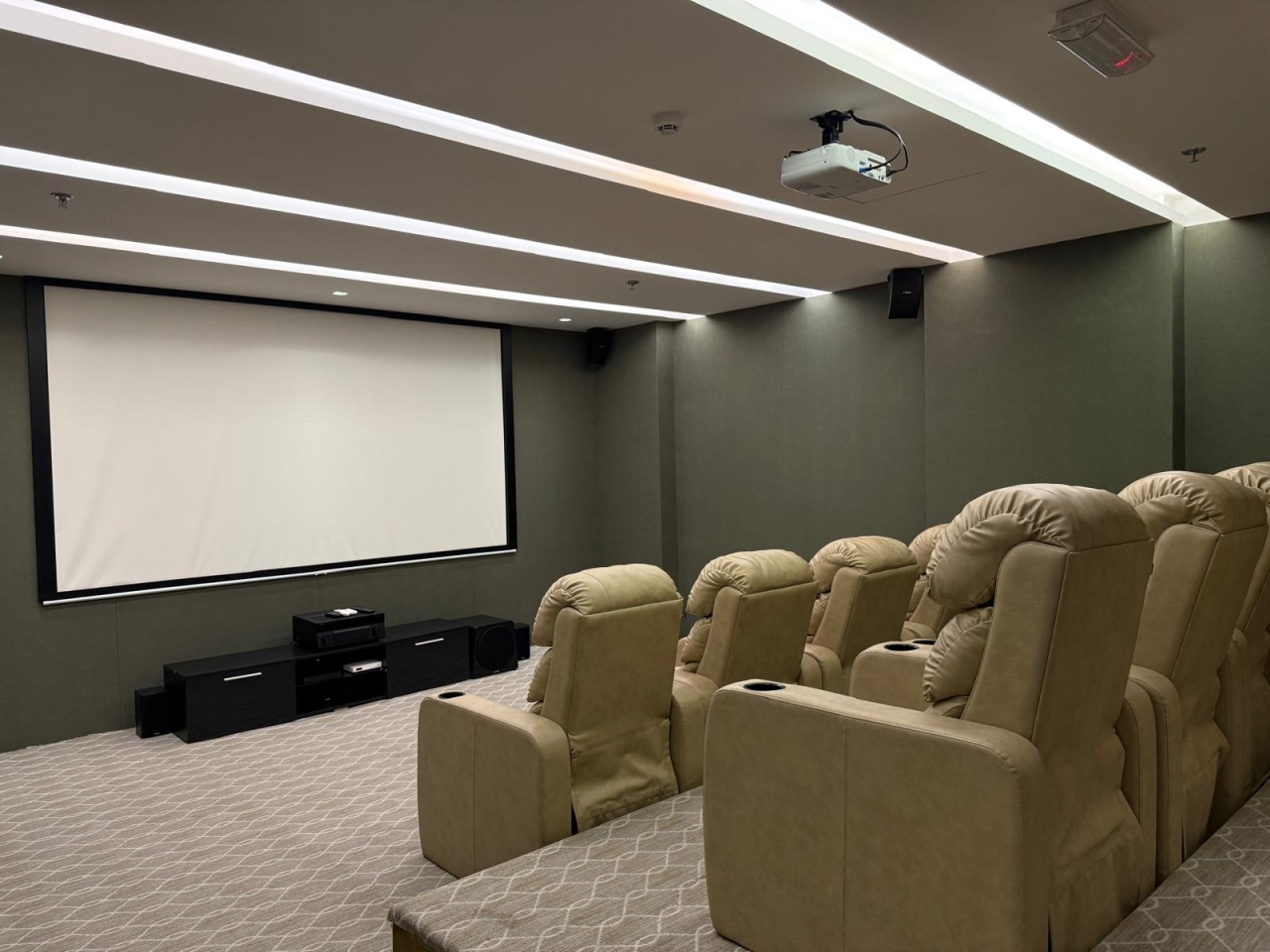 property 263 image 14