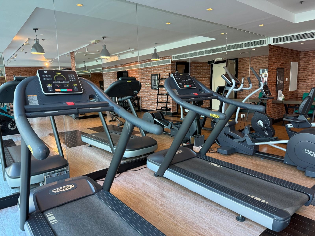 property 263 image 11