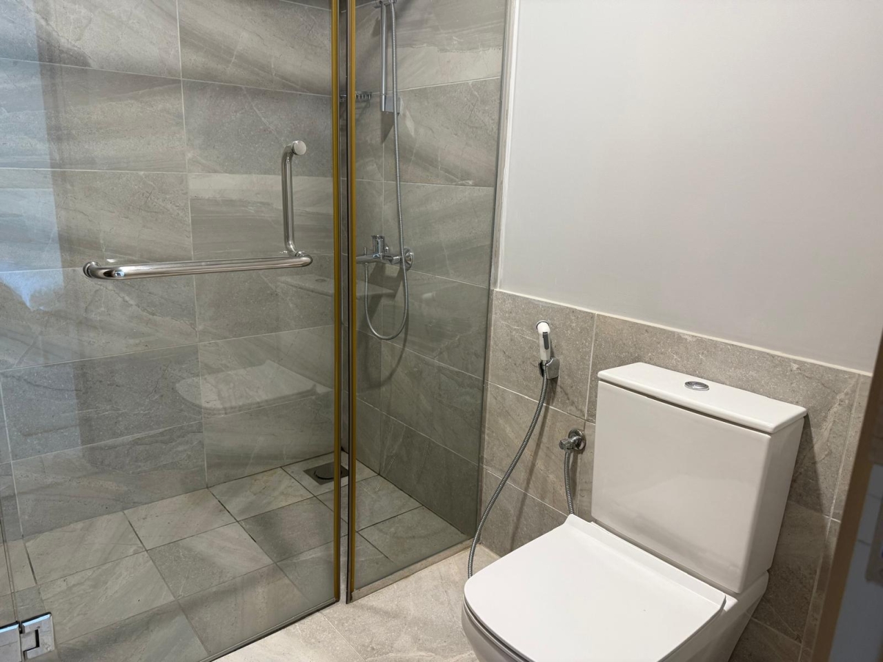 property 264 image 3