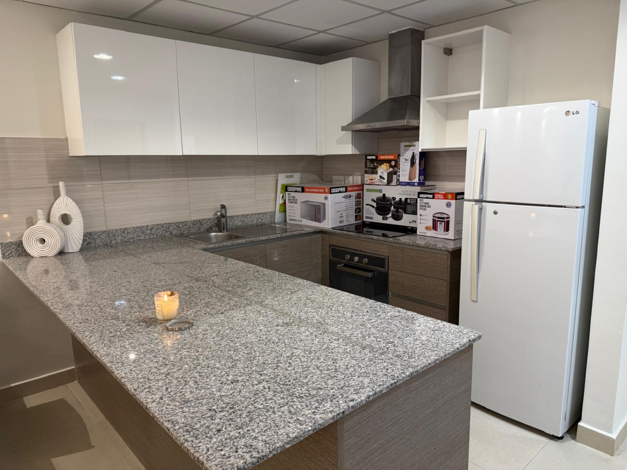 property 265 image 5