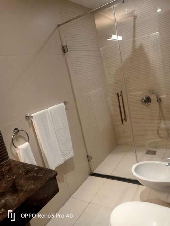 property 270 image 8