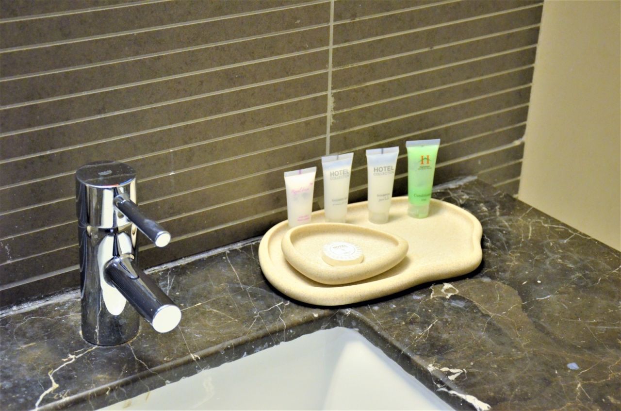 property 270 image 5