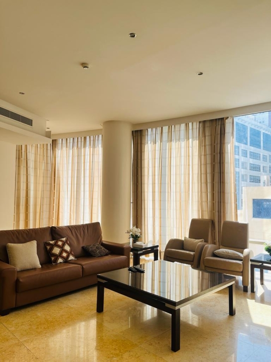 property 271 image 3