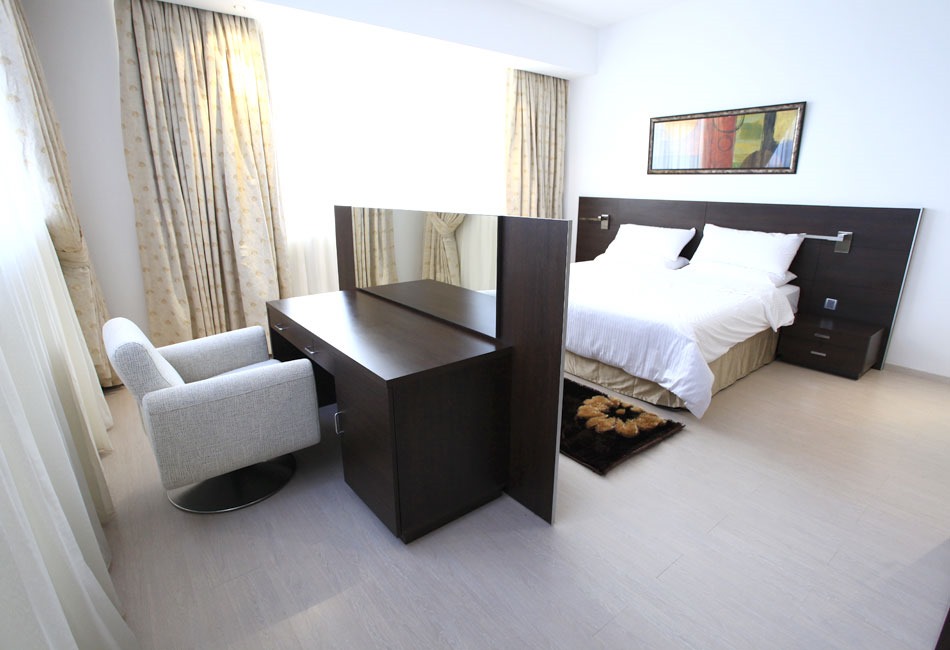 property 275 image 14