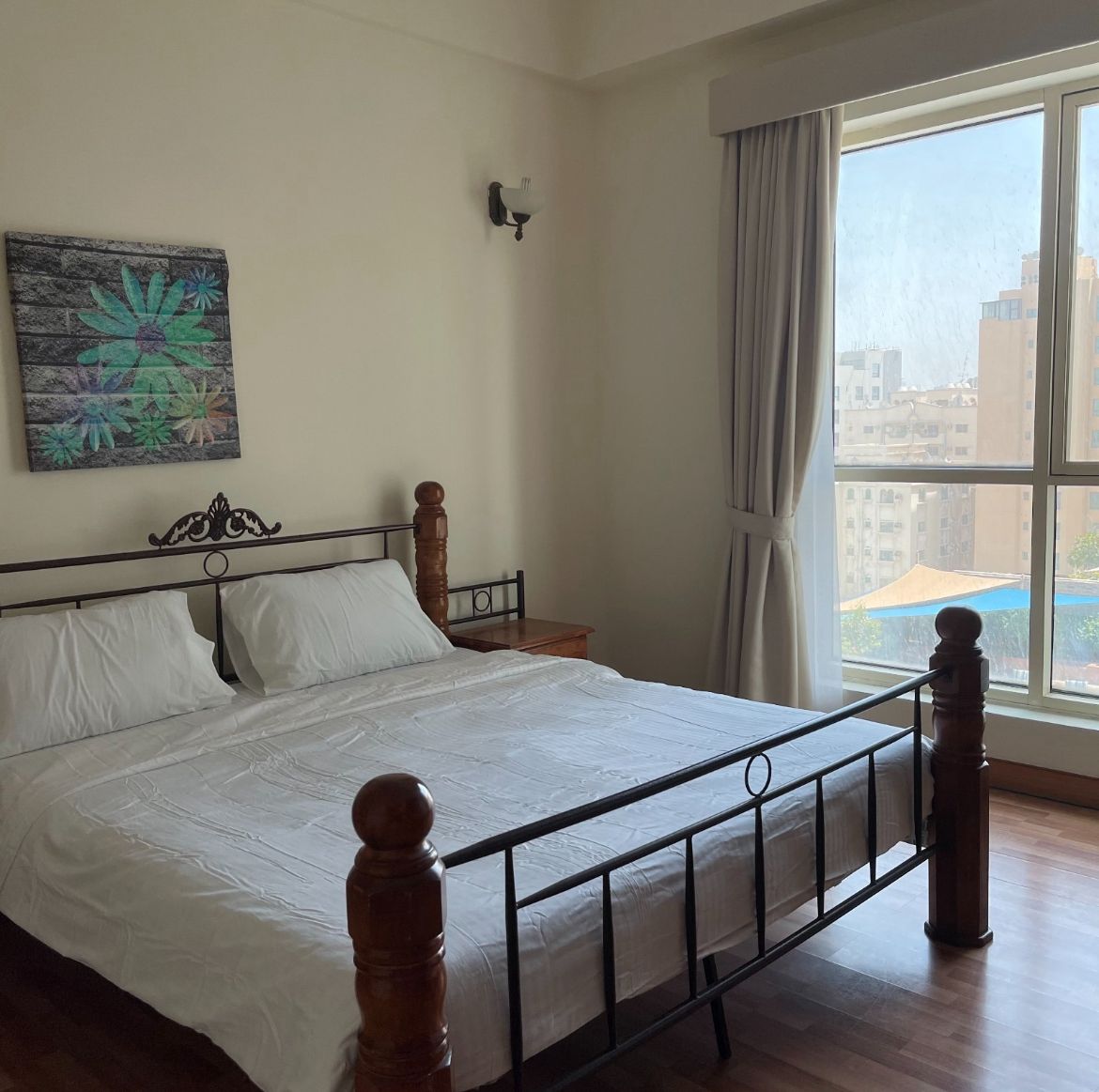 property 281 image 1