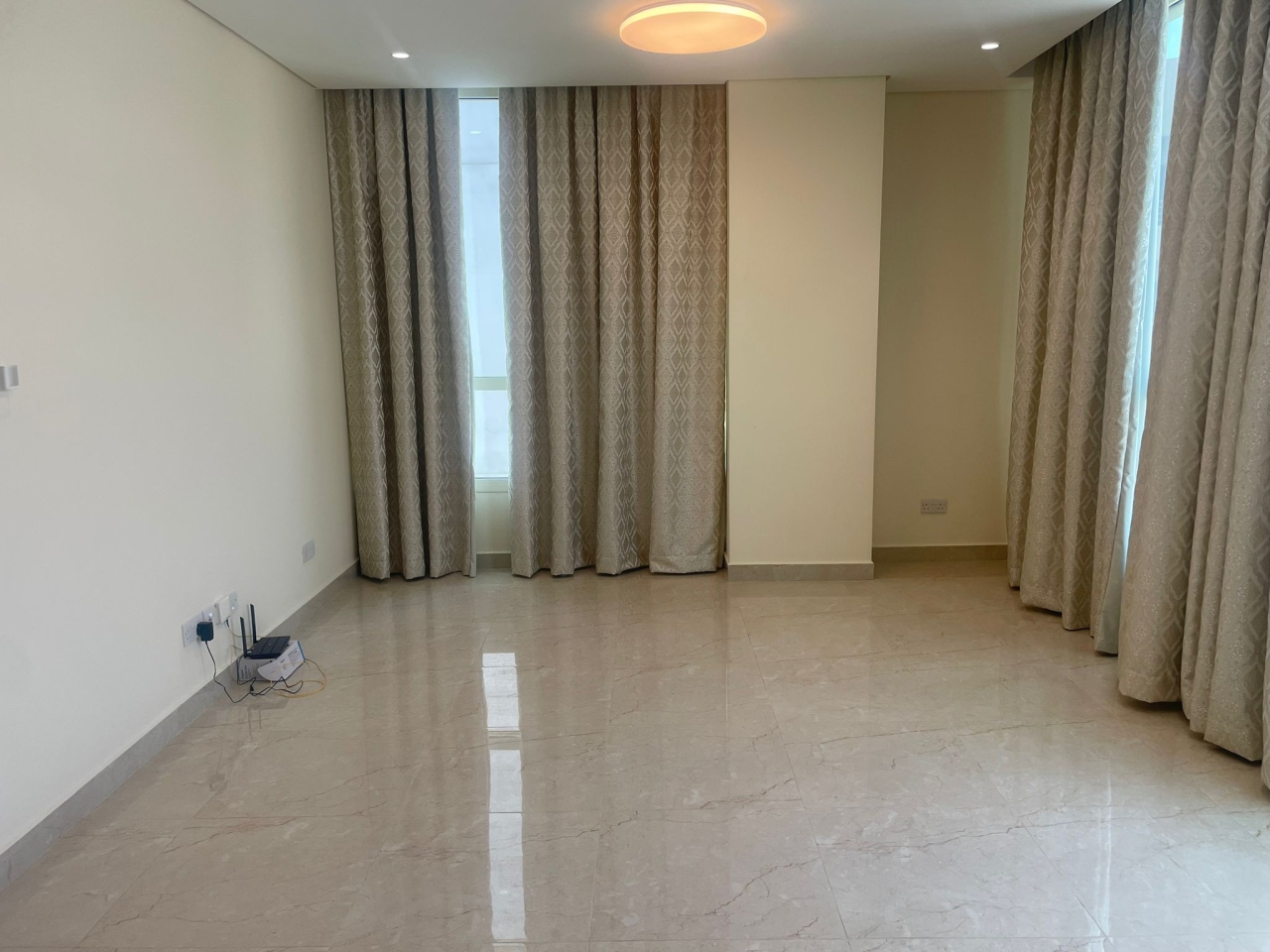 property 282 image 3