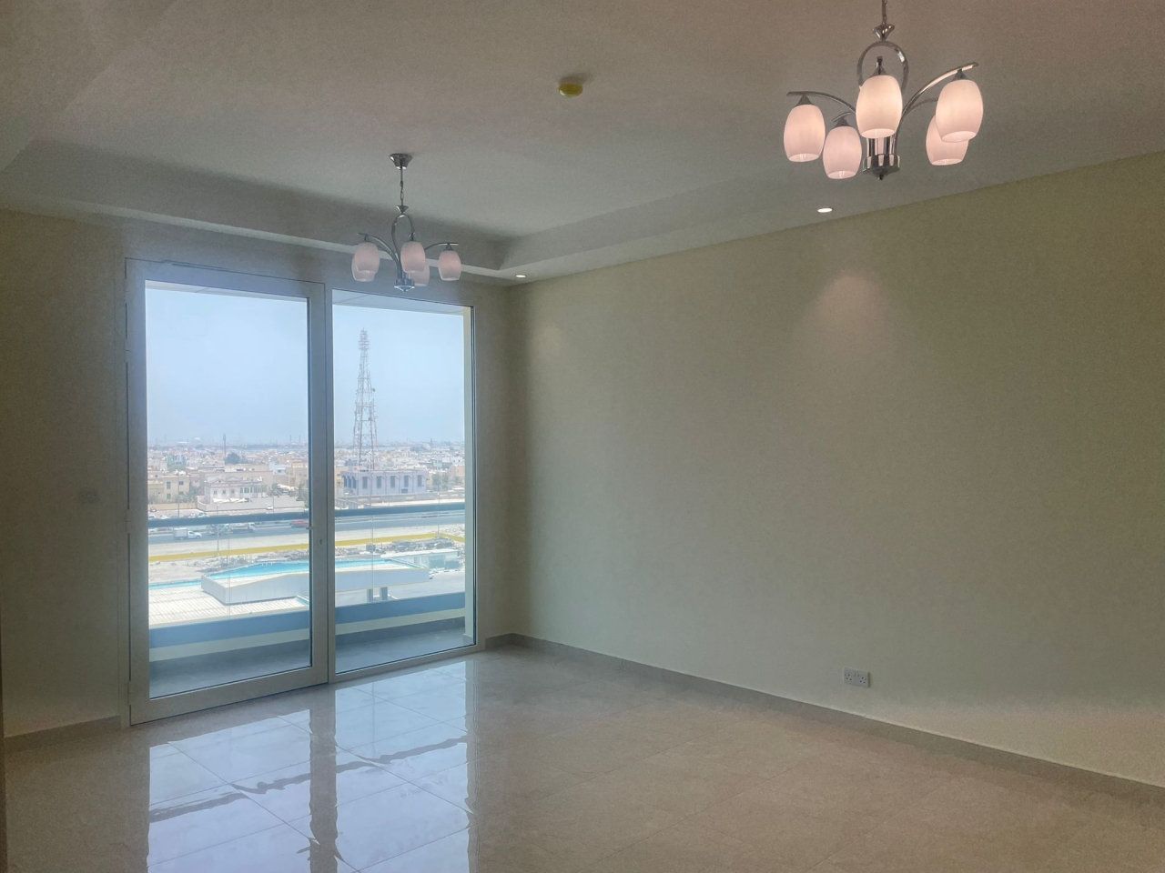 property 283 image 3