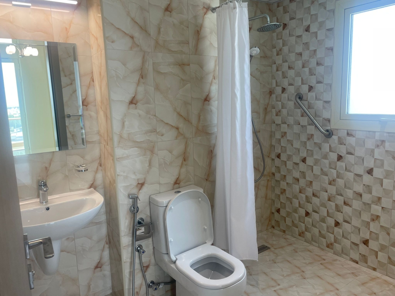 property 283 image 1