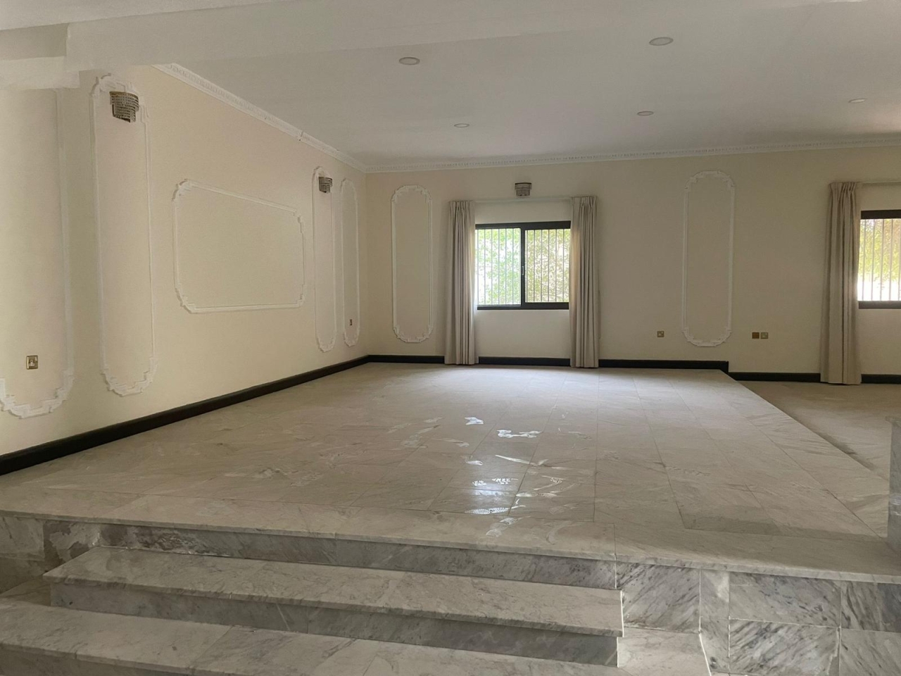 property 291 image 10