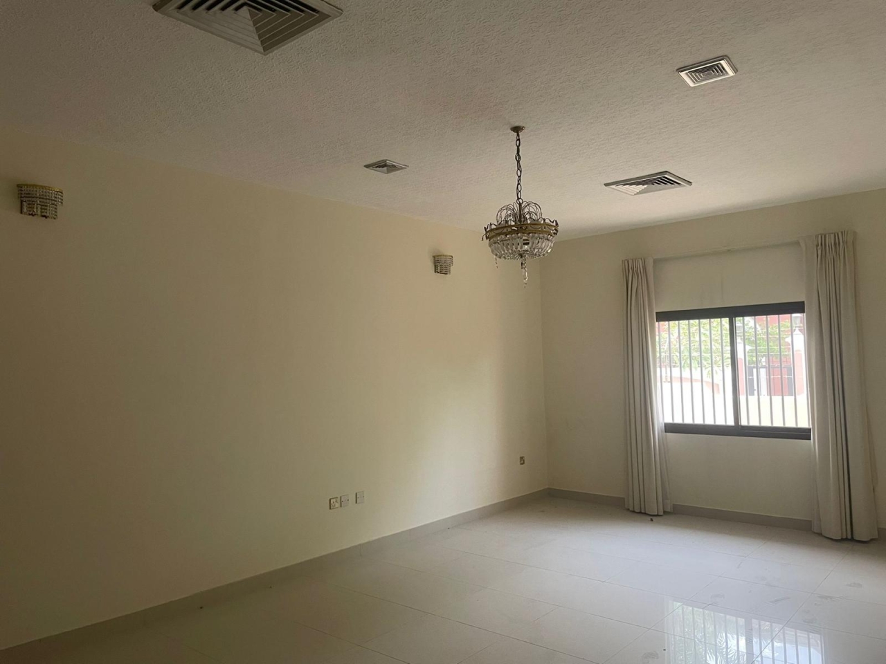 property 291 image 11