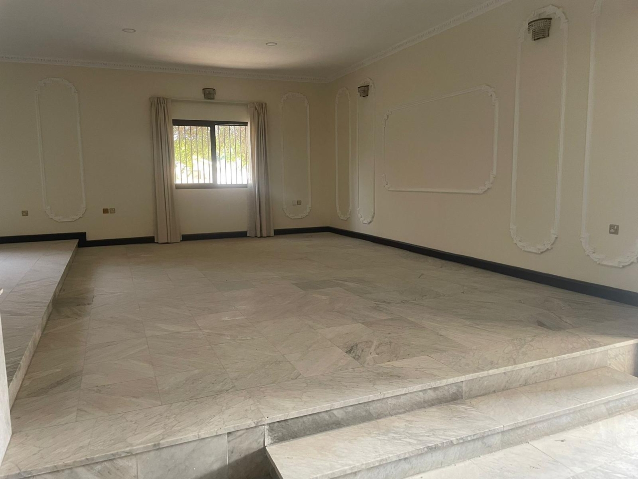 property 291 image 21