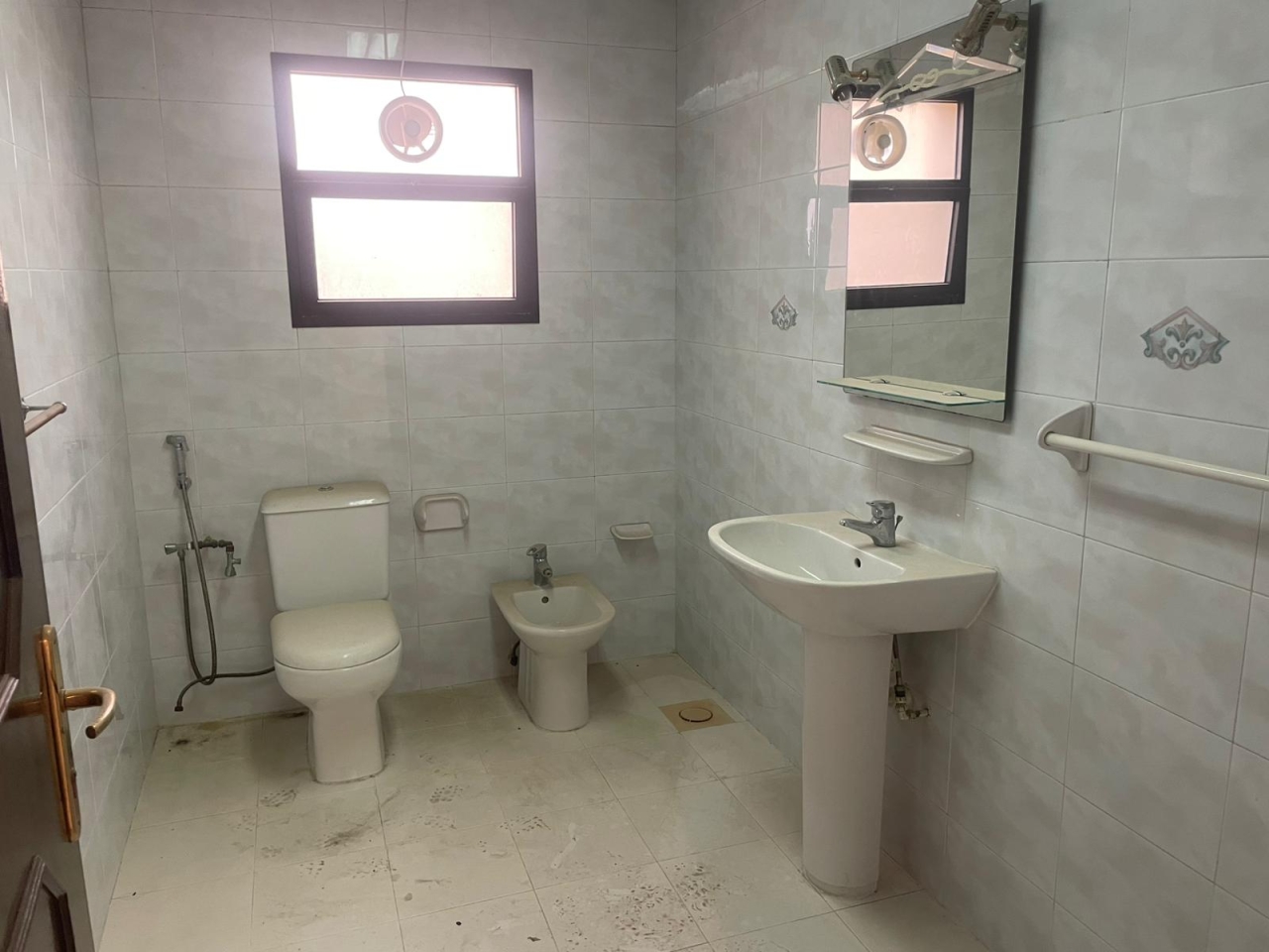 property 292 image 15