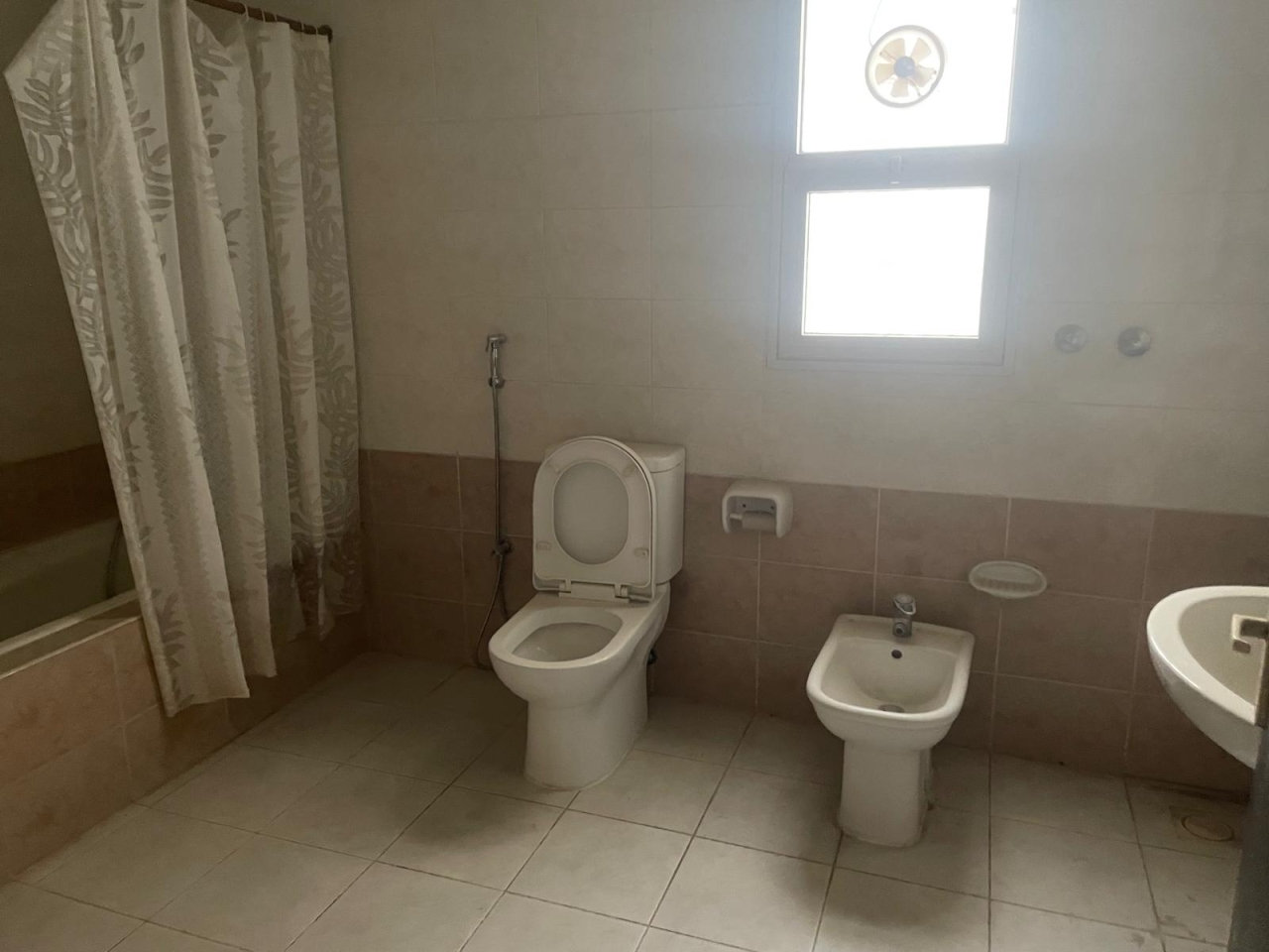 property 293 image 8