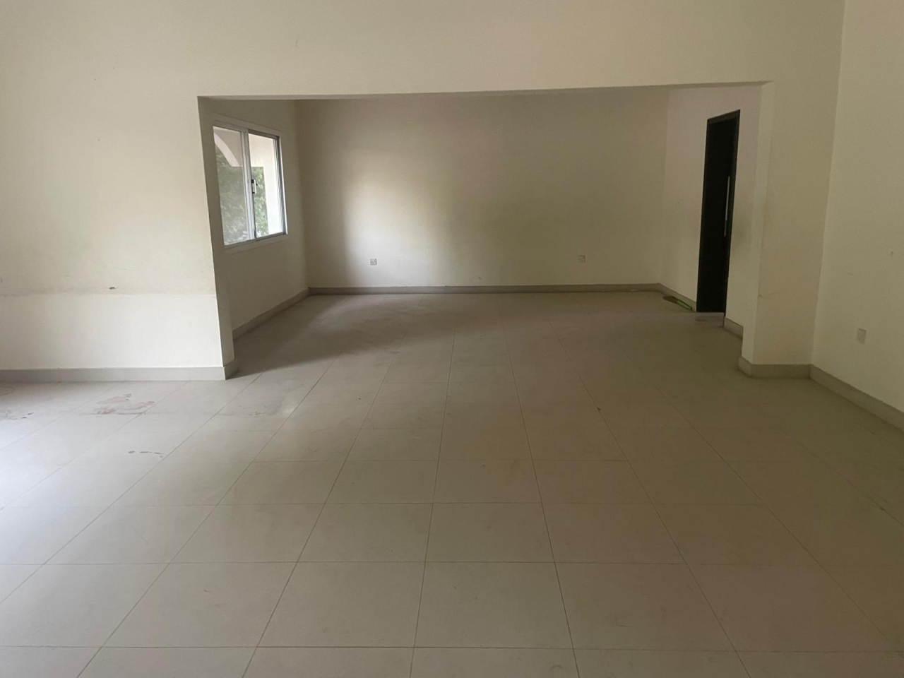 property 293 image 11